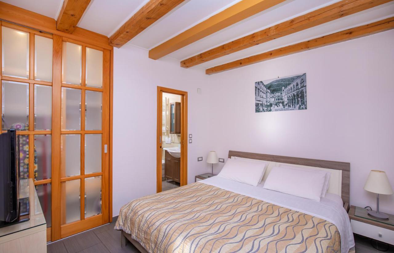 Apartments Espana 2 Дубровник Екстериор снимка